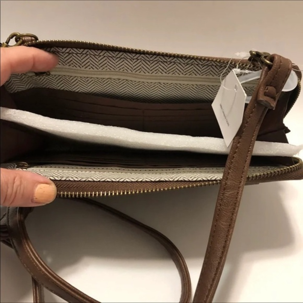 Time and Tru Brown Crossbody Bag New - Picture 2 of 8